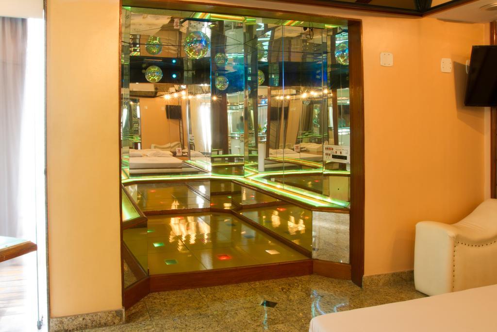 Motel Comodoro (Adults Only) - Rio de Janeiro — Photos 2
